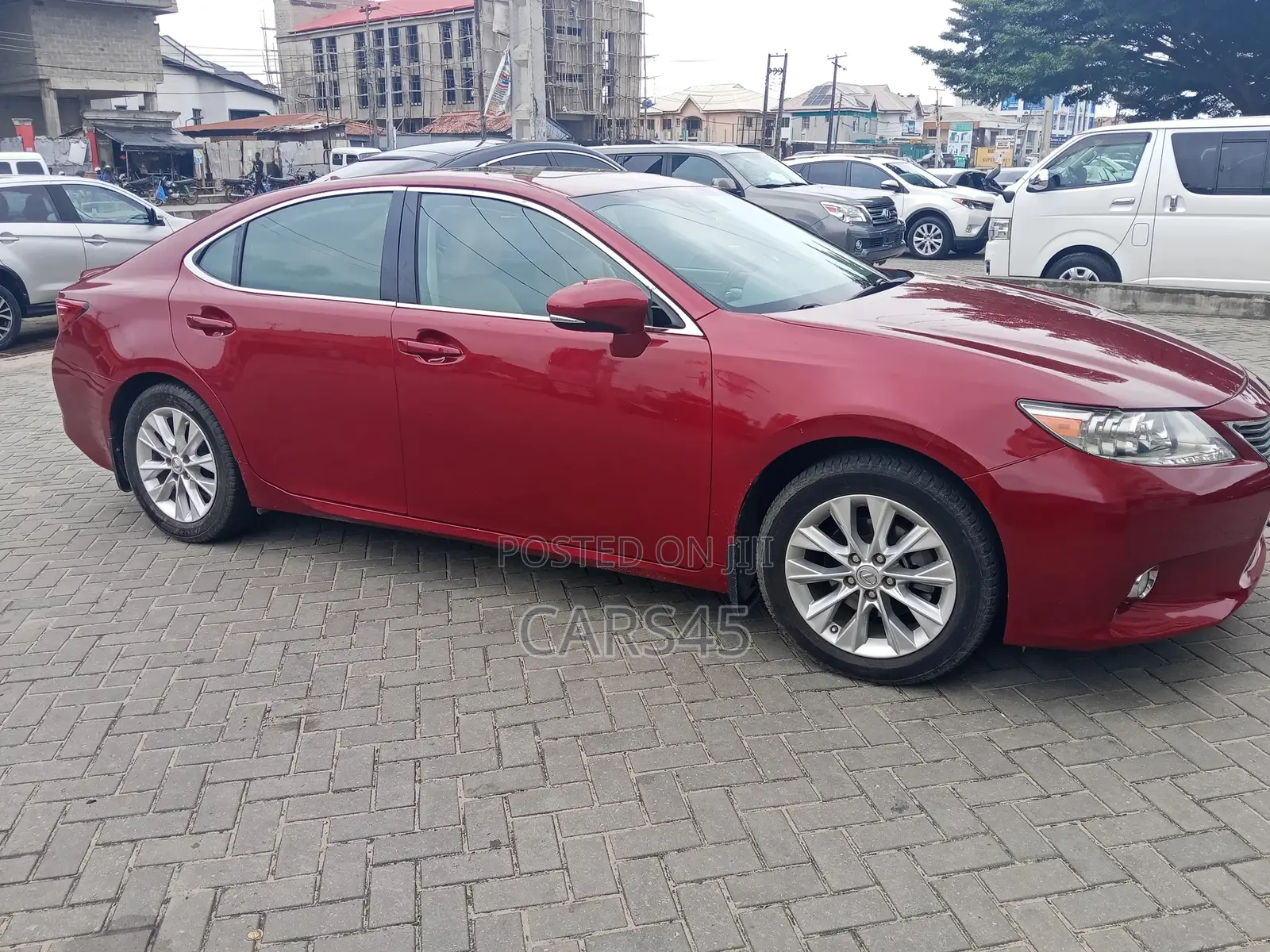 Lexus ES 2013 Red