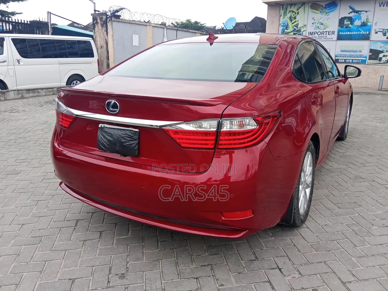 Lexus ES 2013 Red