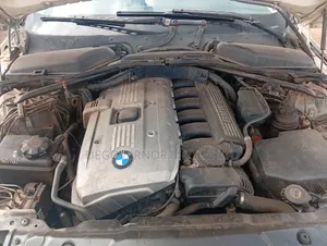 BMW 530i 2007 White