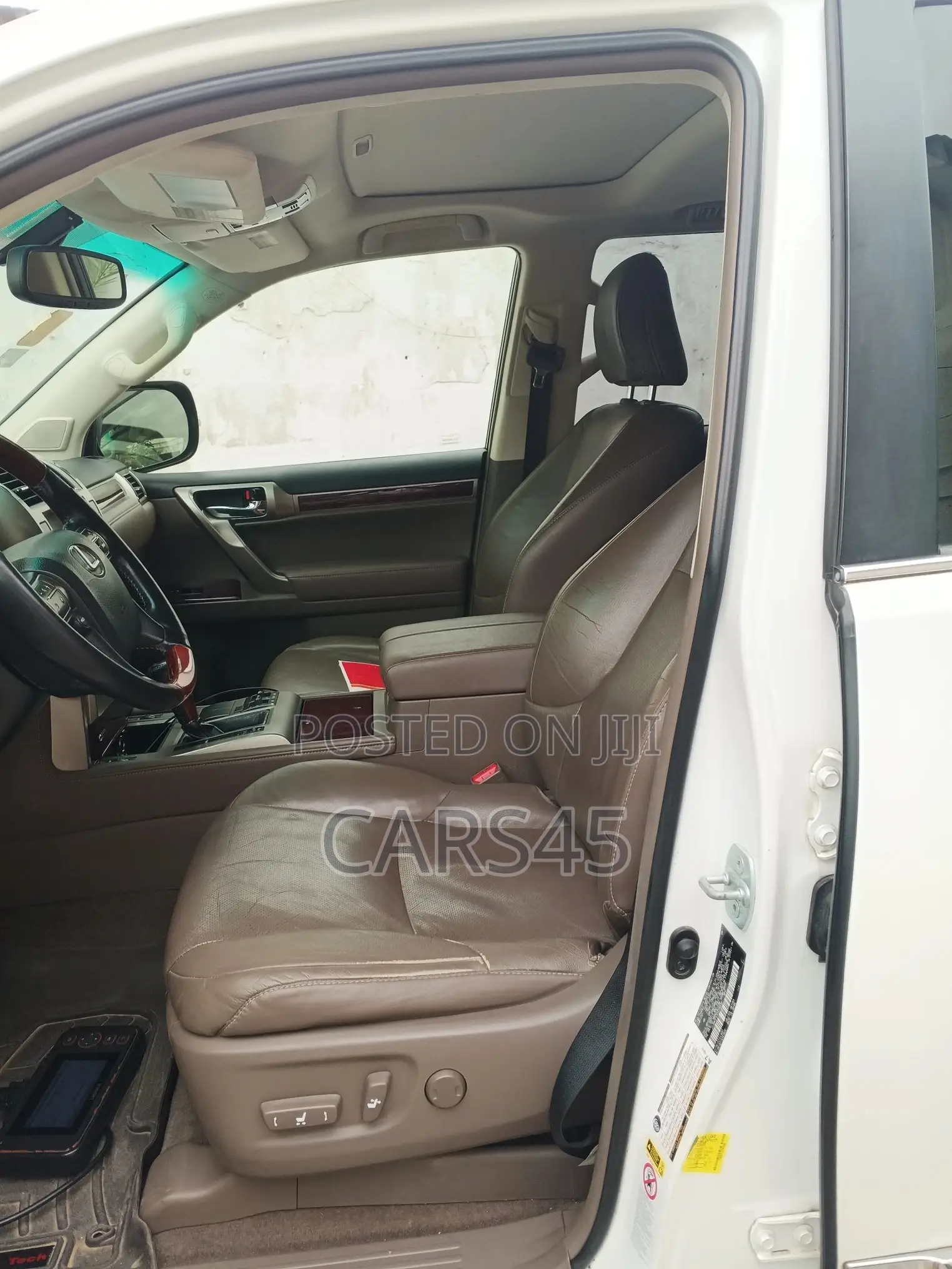 Lexus GX 2012 White