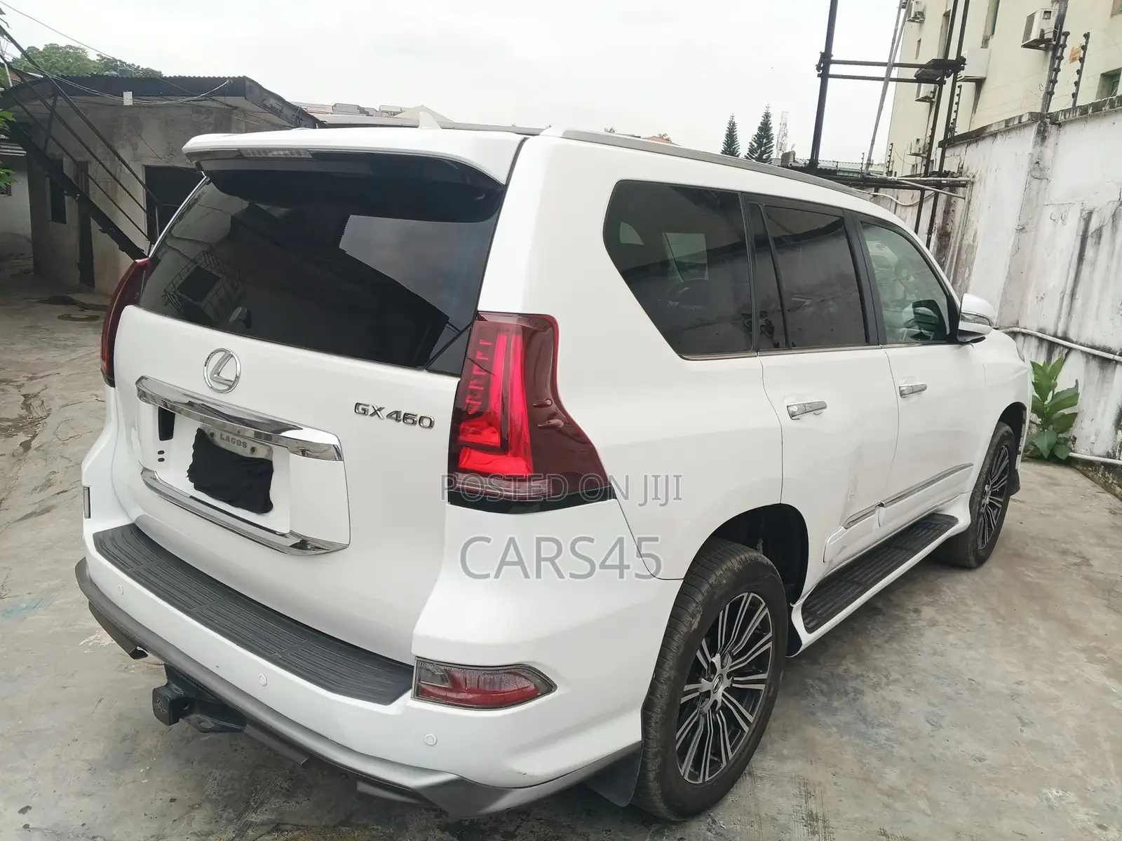 Lexus GX 2012 White