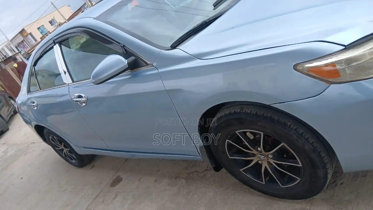 Toyota Camry 2009 Blue
