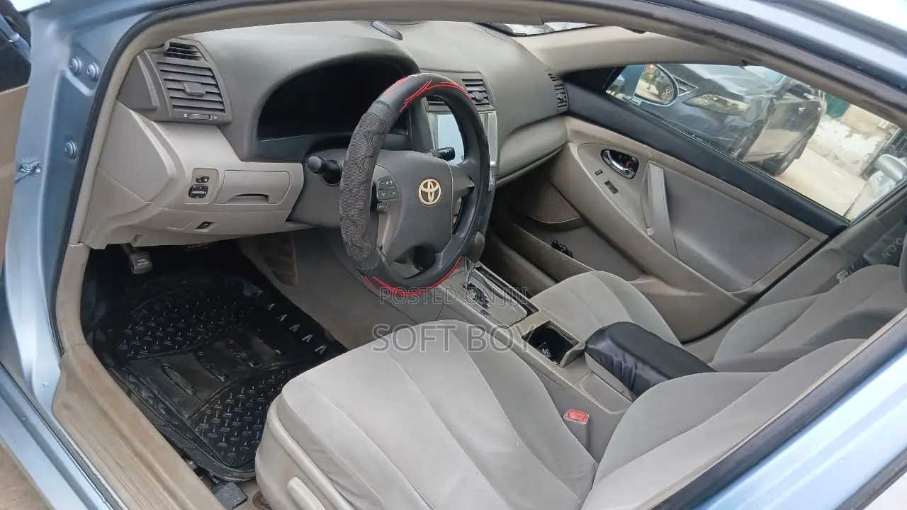 Toyota Camry 2009 Blue