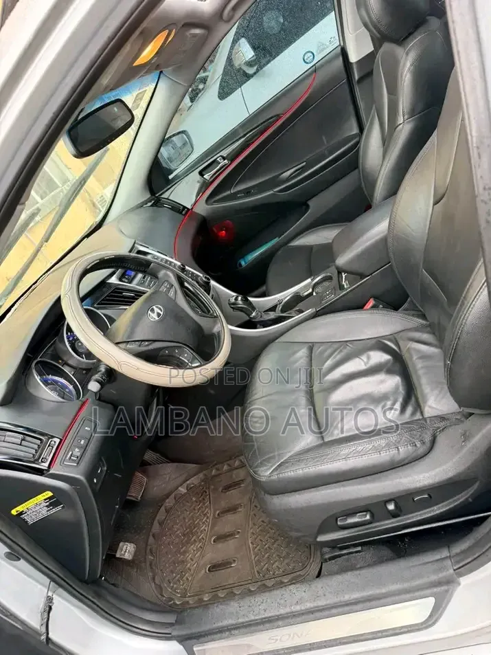 Hyundai Sonata 2013 Silver