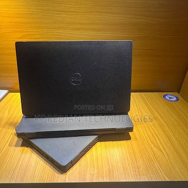 Laptop Dell Latitude 7410 16GB Intel Core i7 SSD 256GB