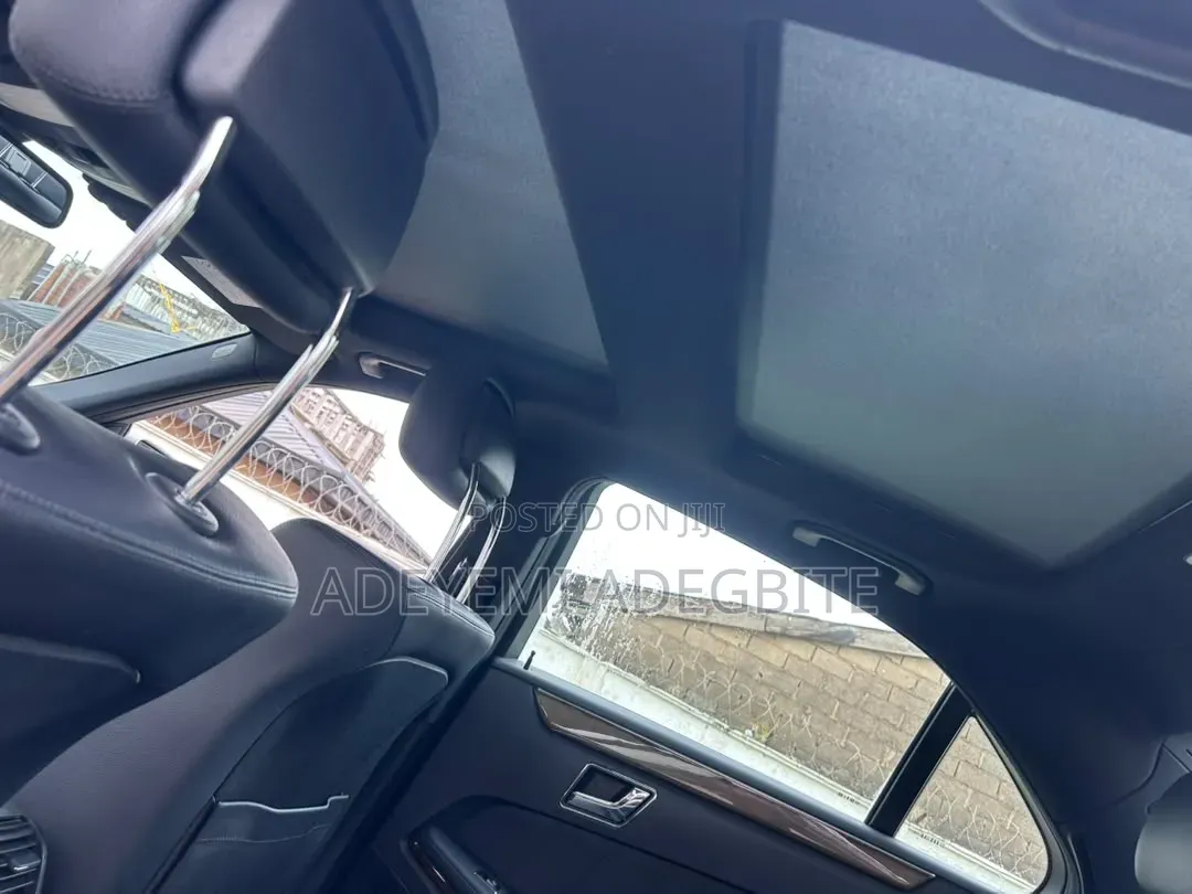 Mercedes-Benz E-Class 2010 Gray