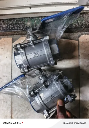 Stainless Steel Ball Valve 4 Bolt 2"