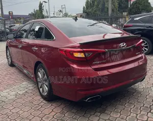 Hyundai Sonata 2017 Red