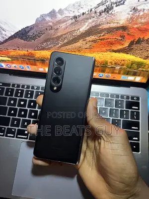 Samsung Galaxy Z Fold4 256 GB Graphite