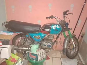 Bajaj Boxer 2022 Red