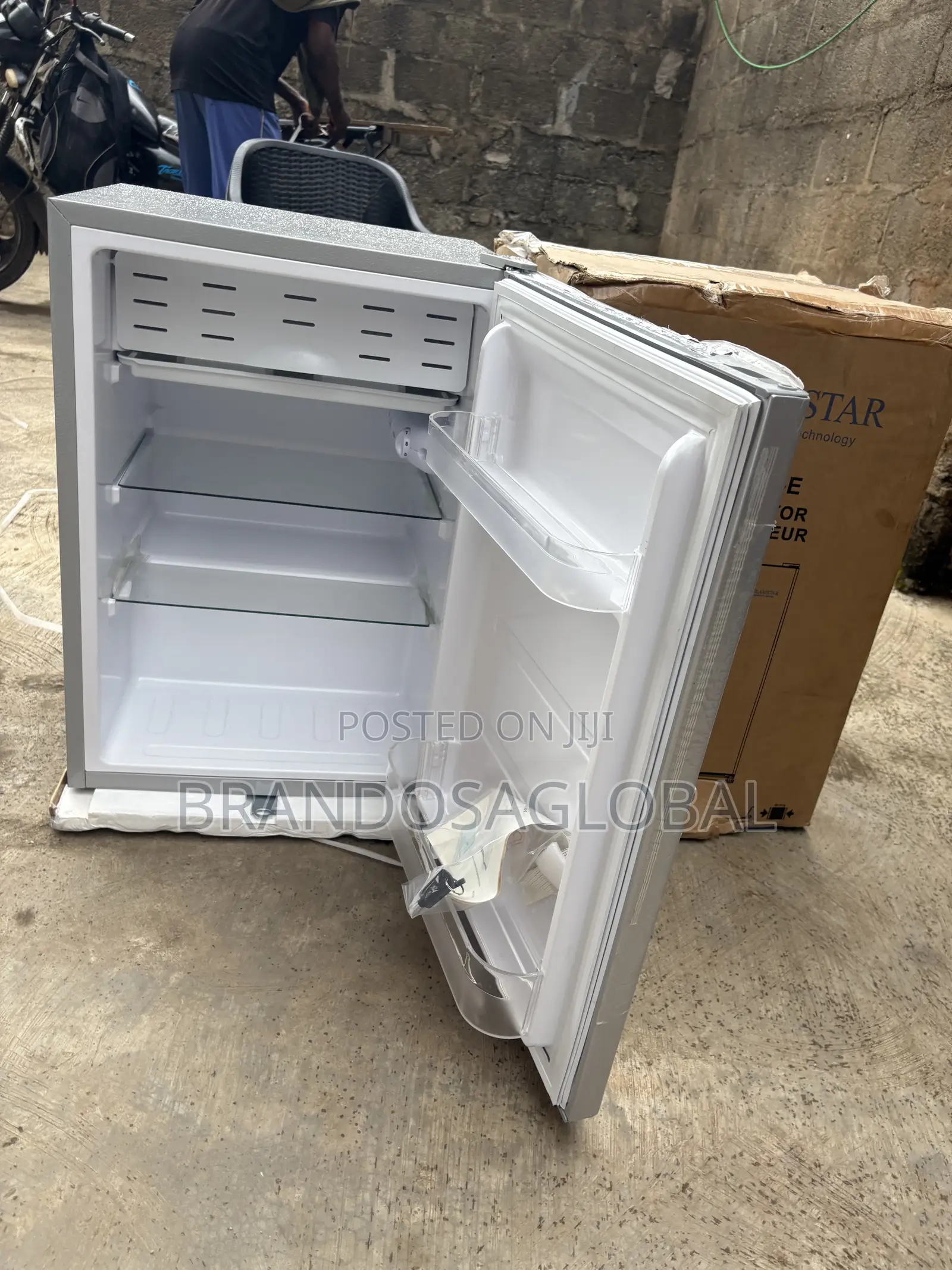 Glamstar GFR-90S-E Premium Food Refrigerator