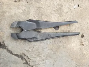 Windscreen Chrome Lexus Rx350 2010-2015 Model