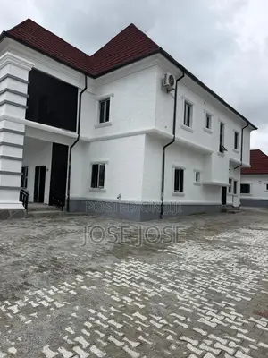 Furnished 3bdrm Block of Flats in Around Ochacho, Karmo for rent