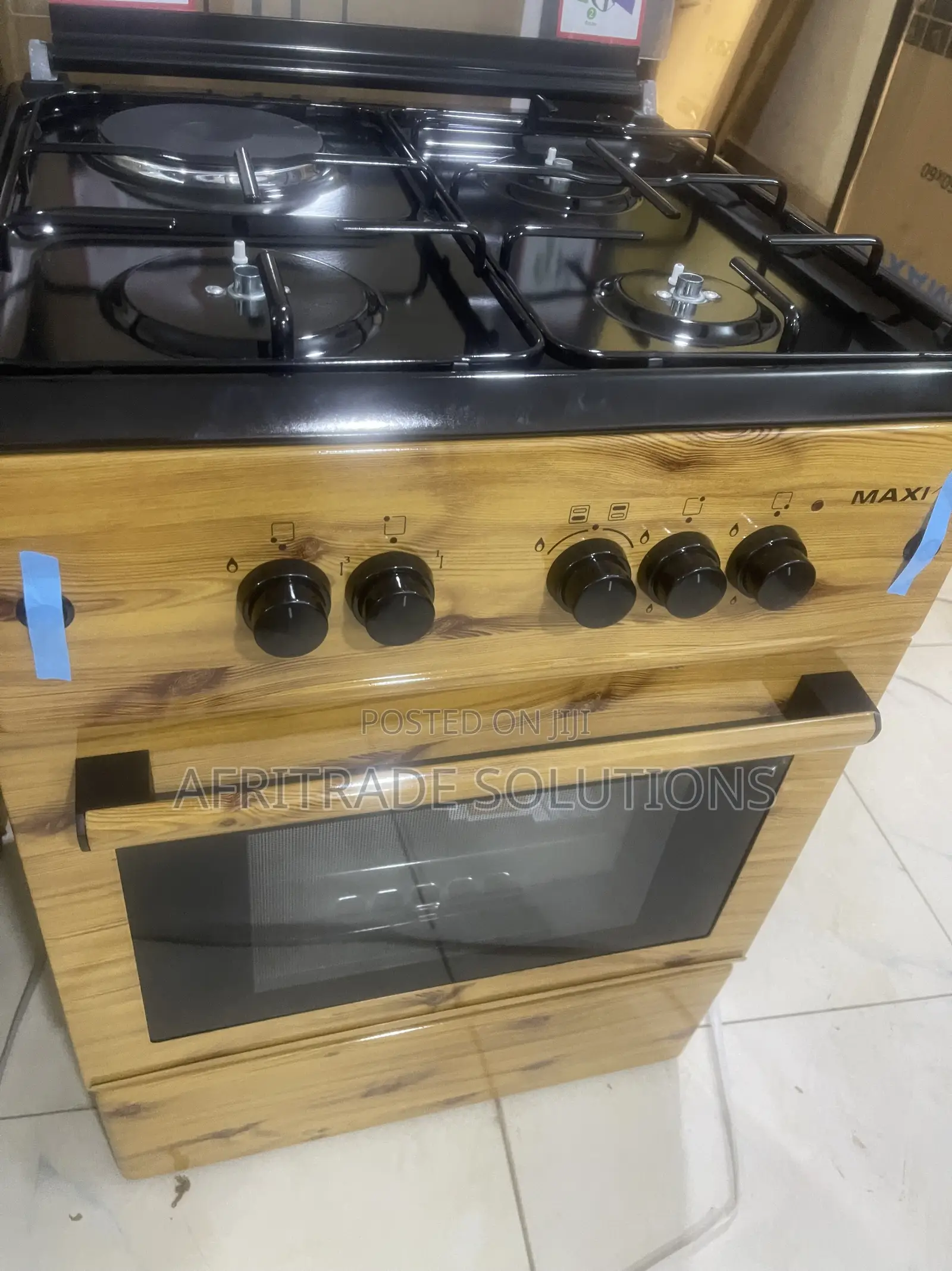 Maxi 6060 3 Burner + Hot Plate – Cook Without Limits