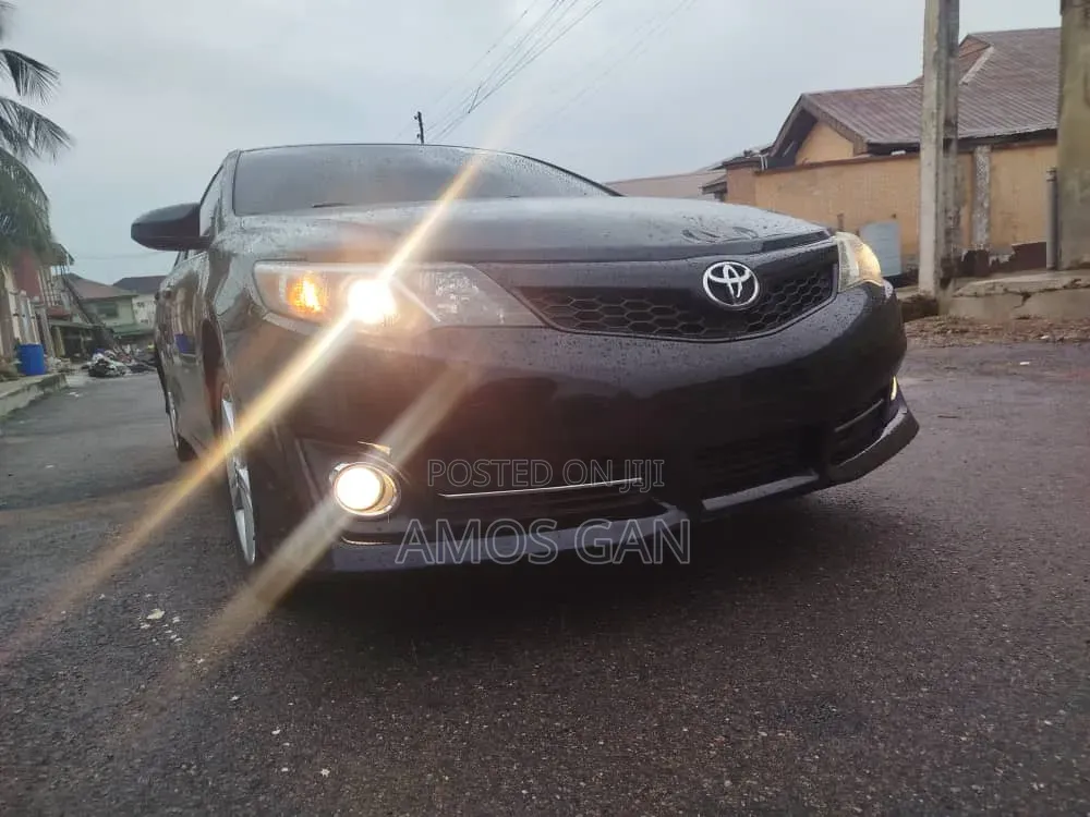 Toyota Camry 2014 Black