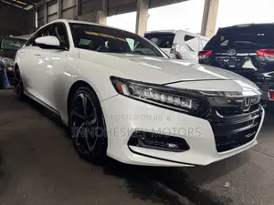 Honda Accord Sport 2.0T 2018 White