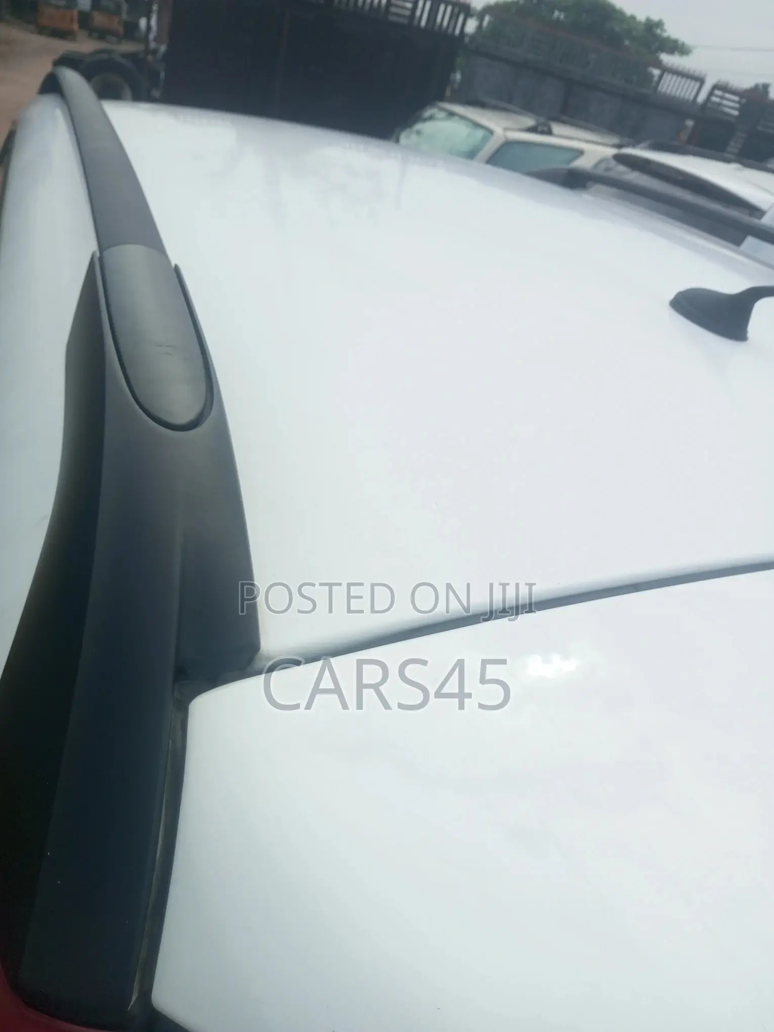 Renault Juva 2009 White