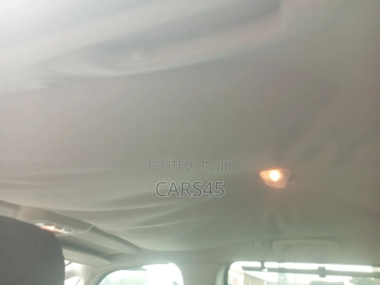 Renault Juva 2009 White