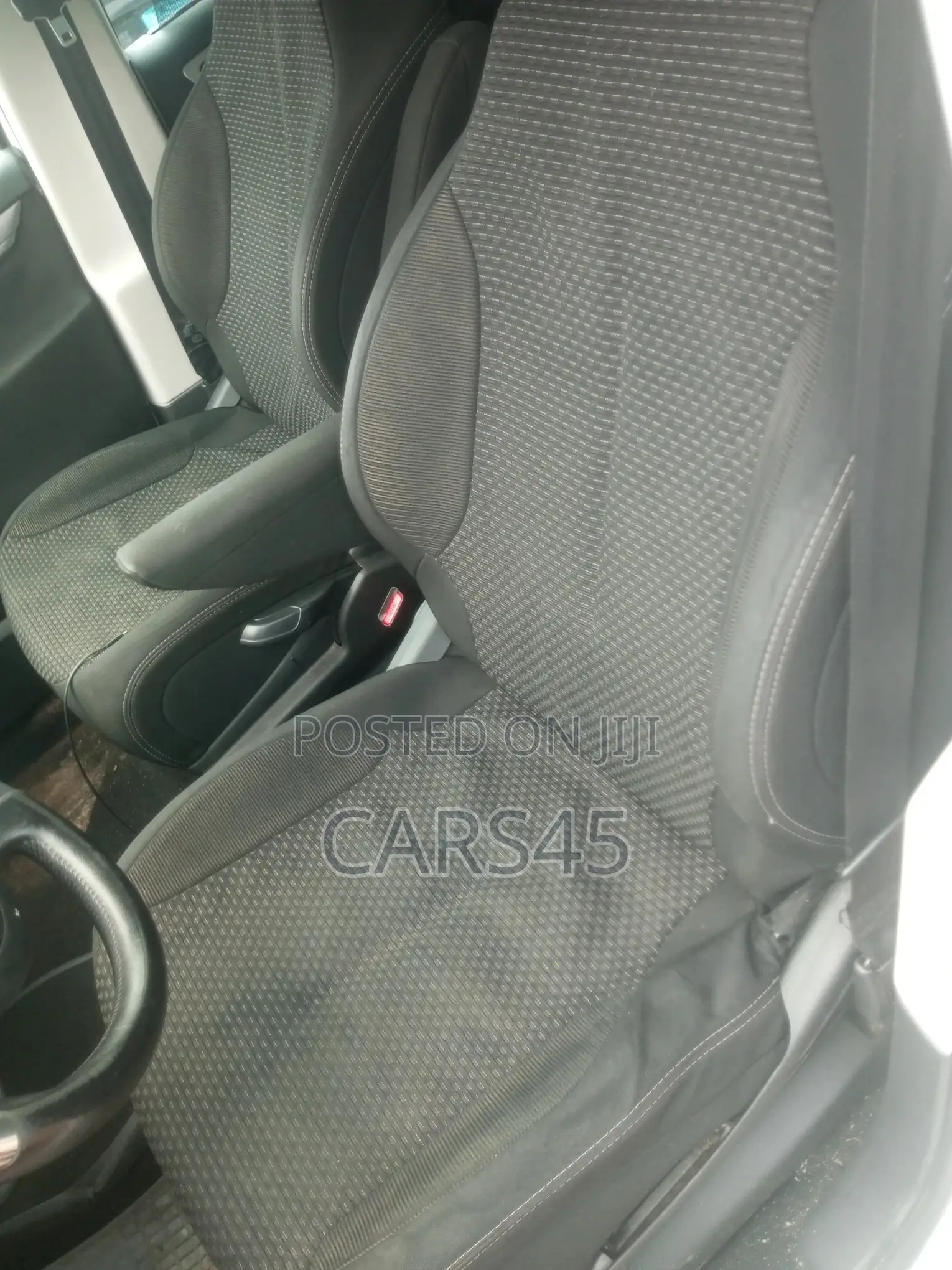 Renault Juva 2009 White