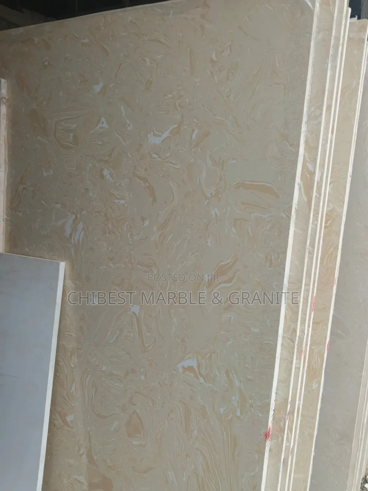 New Arrival Marble Quartz for Kitchen Countertop and Staircase