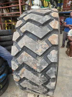 23.5/R25 Radial Original