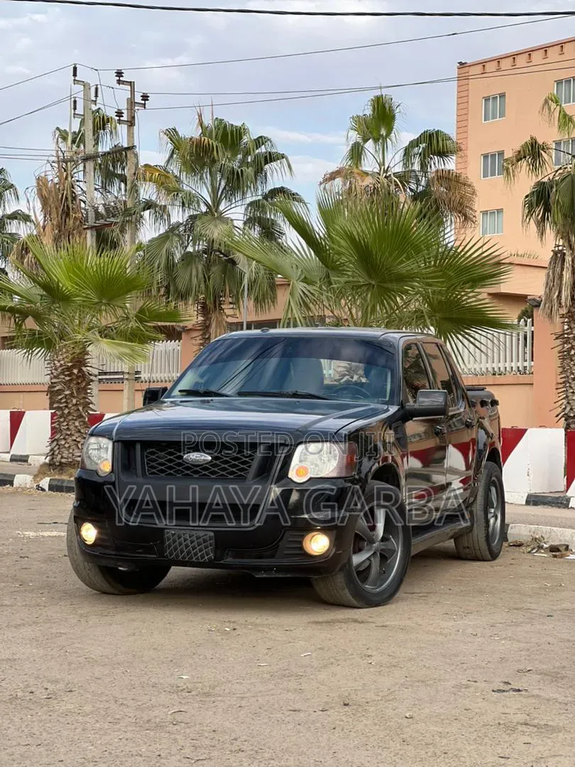 Ford Explorer 2010 Black