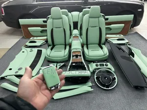 High Quality Certified Complete New Green Interior Custom Rolls-Royce