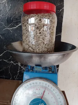 1kg of Sunflower Seeds