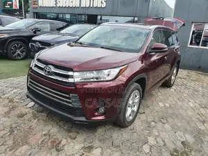 Toyota Highlander 2015 Red