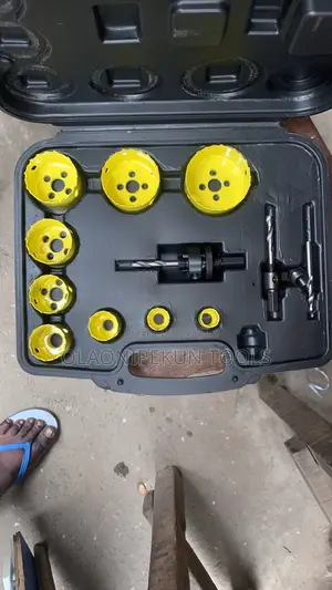 13-Piece Bi-Metal Hole Saw Kit