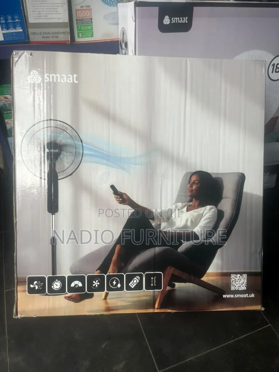 18" Digital Smaat Fan With Remote