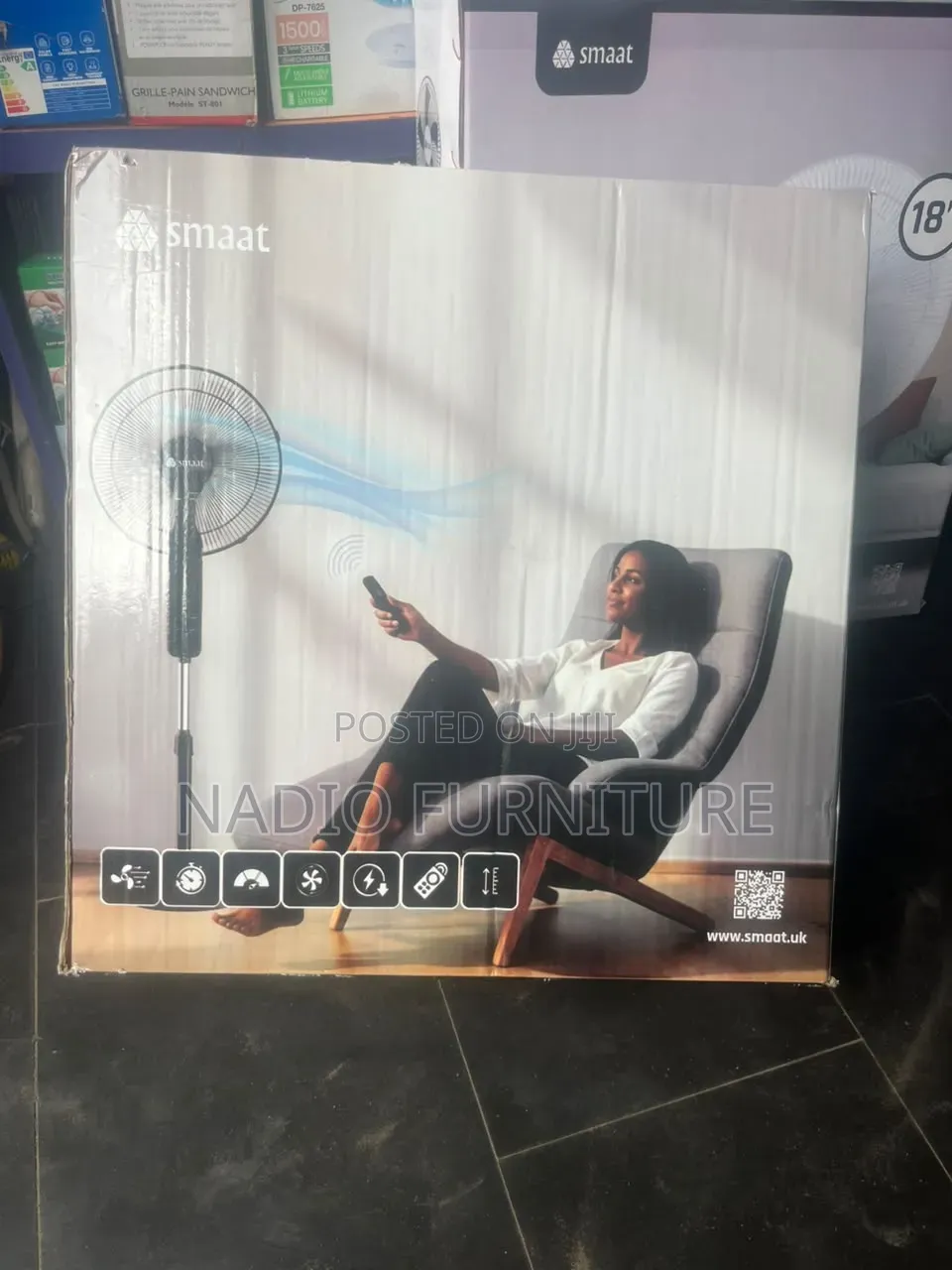 18" Digital Smaat Fan With Remote