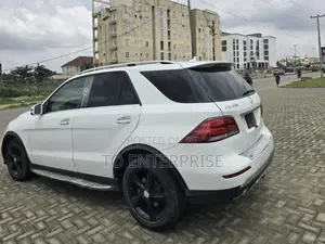 Mercedes-Benz GLE-Class 2016 White