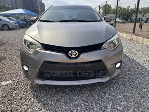 Toyota Corolla 2015 Silver