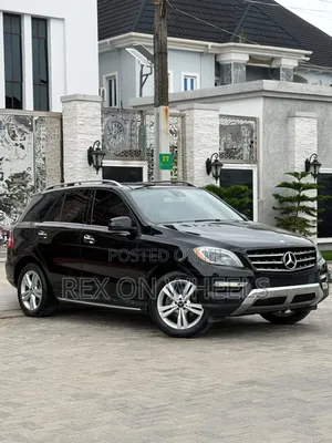 Mercedes-Benz M Class ML350 4MATIC 4dr SUV AWD (3.5L 6cyl 7A) 2014
