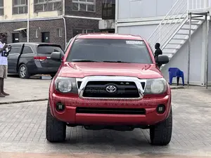 Toyota Tacoma 2010 Red
