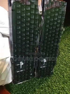 Salpid Trooper 200 Mechanical Keyboard
