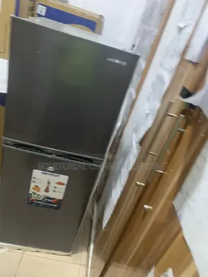 Skyrun 195L Refrigerator for Apartments and Homes