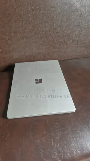 Laptop Microsoft Surface Laptop 2 8GB Intel Core i7 SSD 256GB