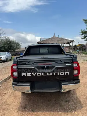 Toyota Hilux Workmate 4x4 2018 Black