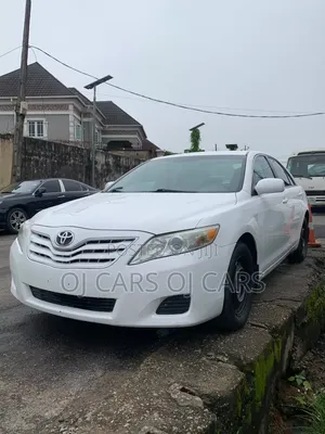 Toyota Camry 2010 White