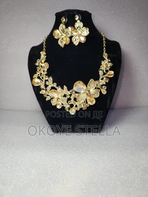 Non Tarnish Jewellery Set Available in Different Colours