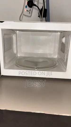 Neat and Well Maintained Microwave for Sale