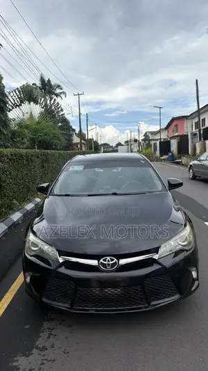 Toyota Camry SE w/Special Edition Pkg (2.5L 4cyl 6A) 2016 Black