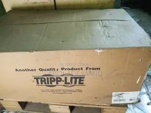 USA Genuine TRIPPLITE 6000W APSX6048VR 48vdc 208/230v Inverter/Charger