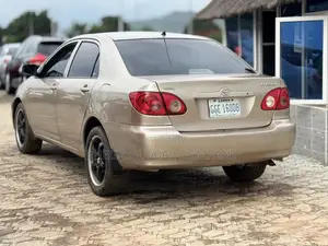 Toyota Corolla 1.4 VVT-i 2006 Gold