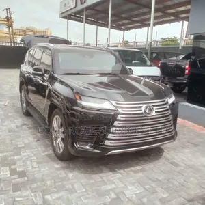 New Lexus LX 2025 Black