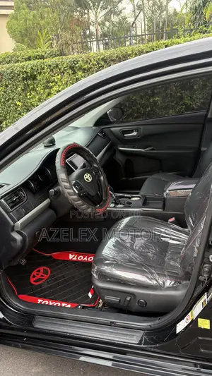 Toyota Camry SE w/Special Edition Pkg (2.5L 4cyl 6A) 2016 Black