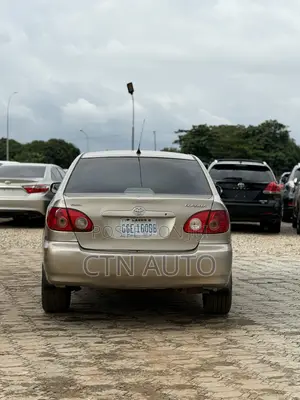 Toyota Corolla 2006 Gold