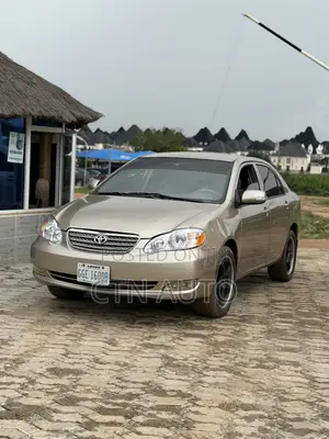 Toyota Corolla 2006 Gold